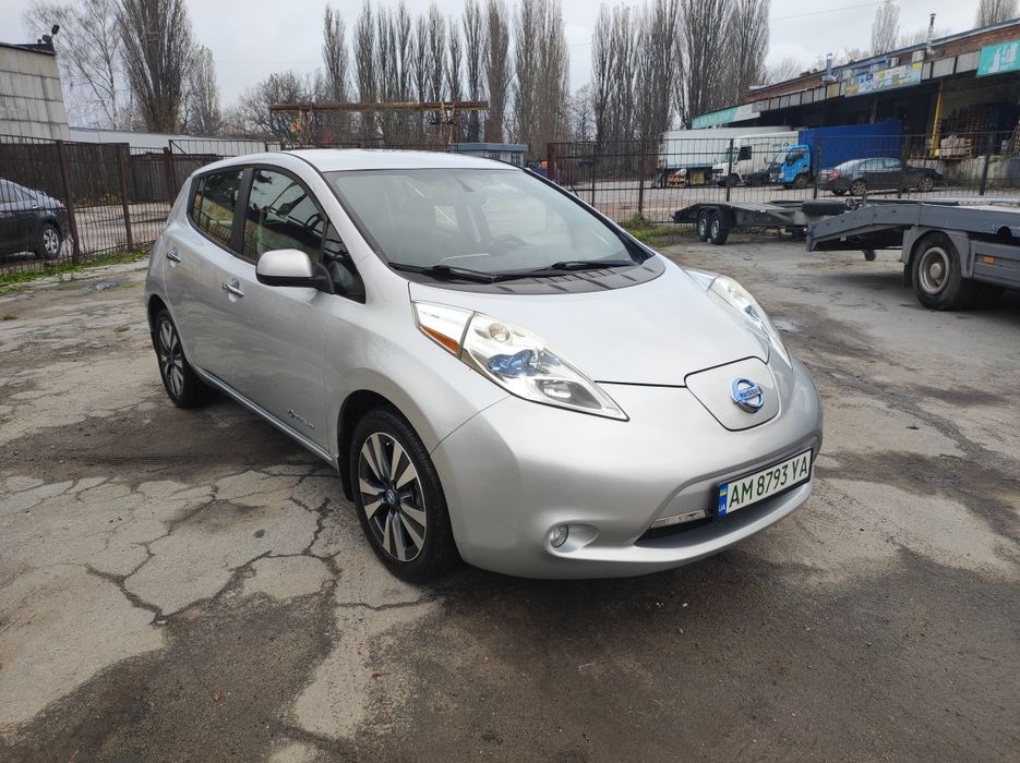 Nissan Leaf Ніссан Ліф