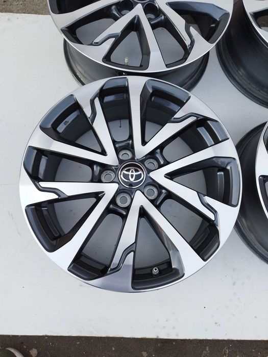 stan IDEALNY! Komplet Felgi 18stki czujniki oryginał TOYOTA Corolla Cross