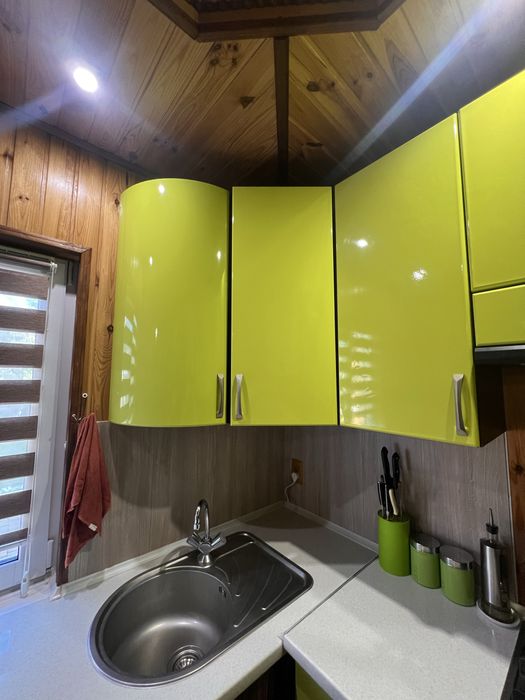 Продаємо кухню в гарному стані