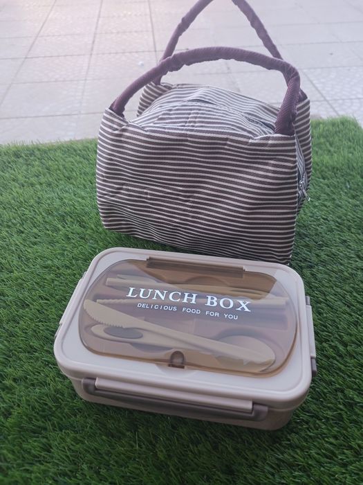Lancheira térmica com lunch box