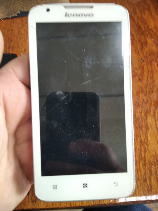 Телефон Lenovo A680