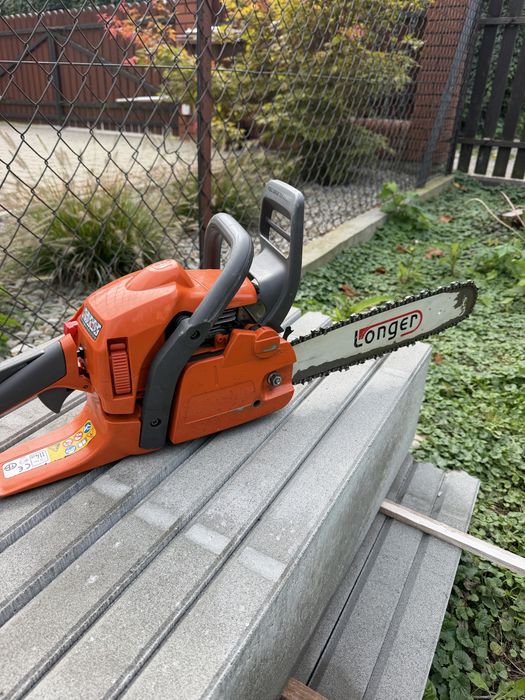 Piła/pilarka/przecinarka husqvarna 435 stan bardzo dobry 100% sprawna!