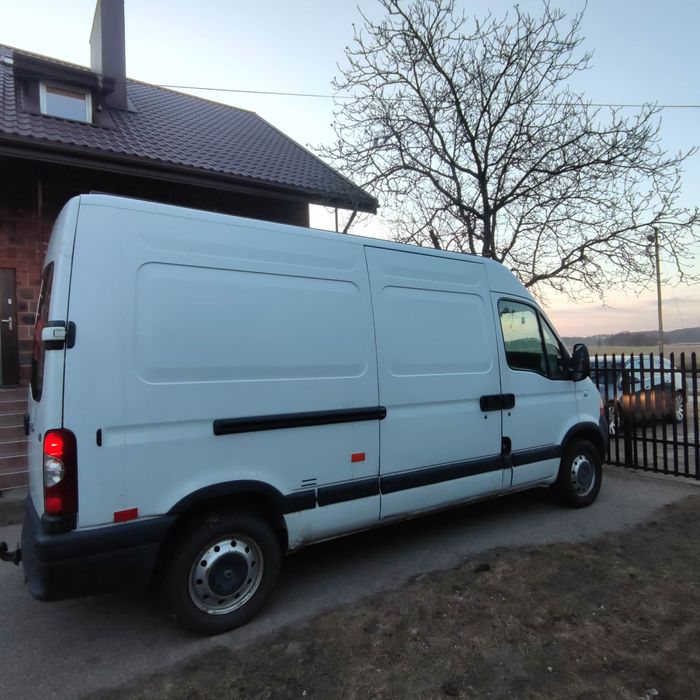 Sprzedam busa RENO MASTER