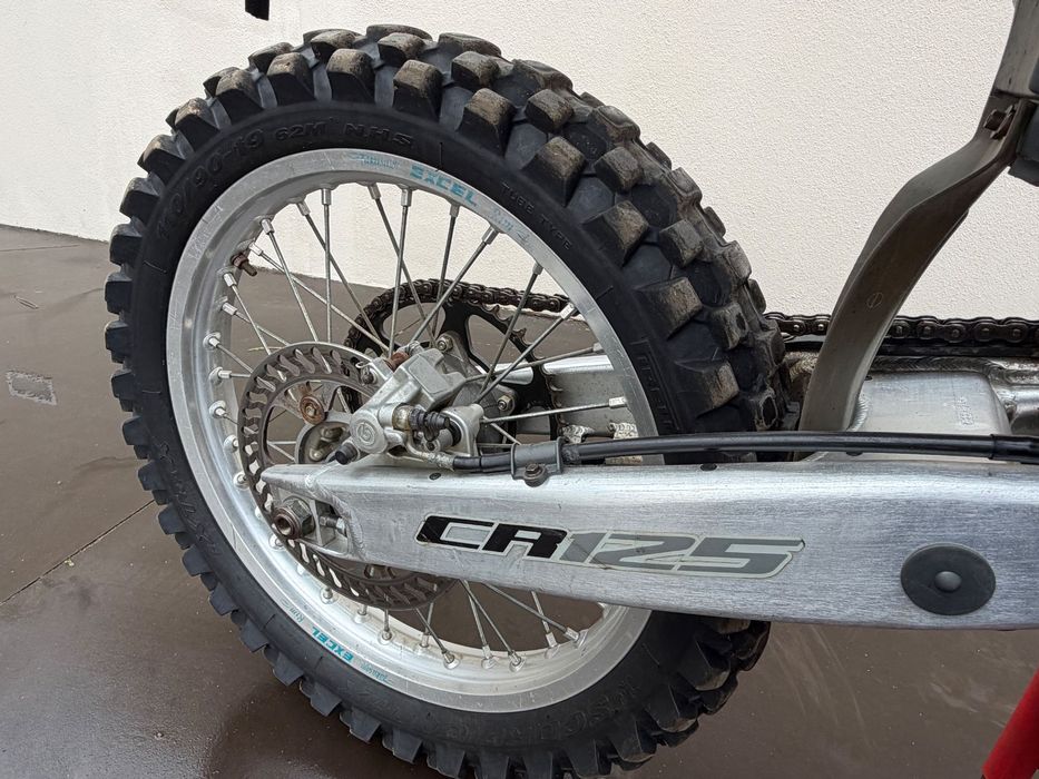Husqvarna cr 125 não matriculada