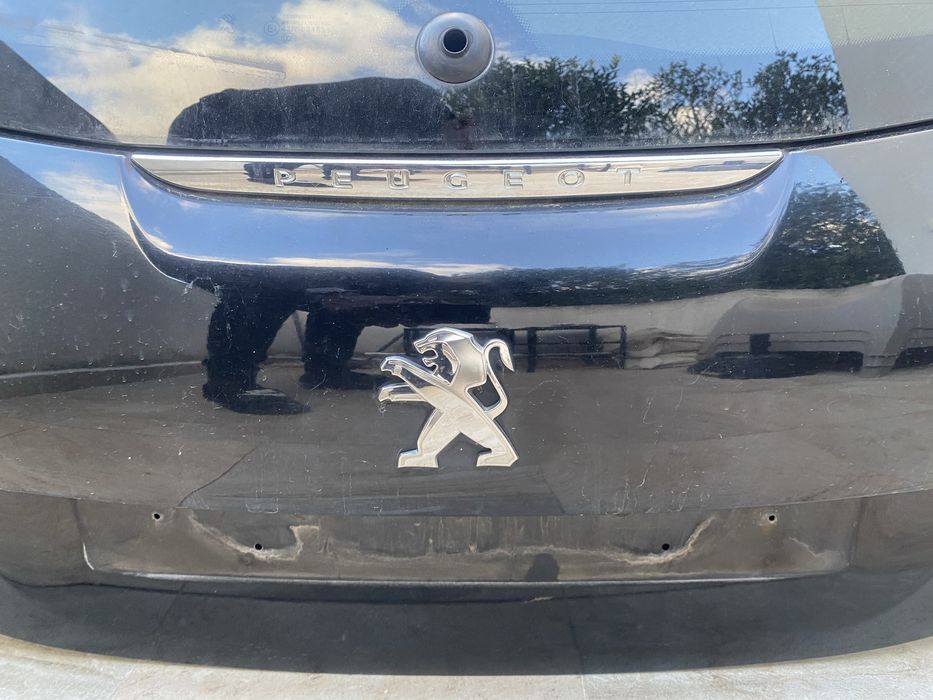 Porta malas peugeot 208