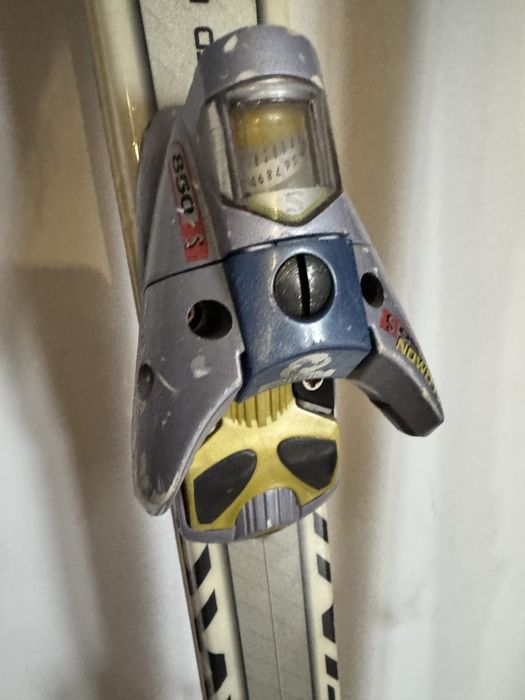 Narty zjazdowe volki 190