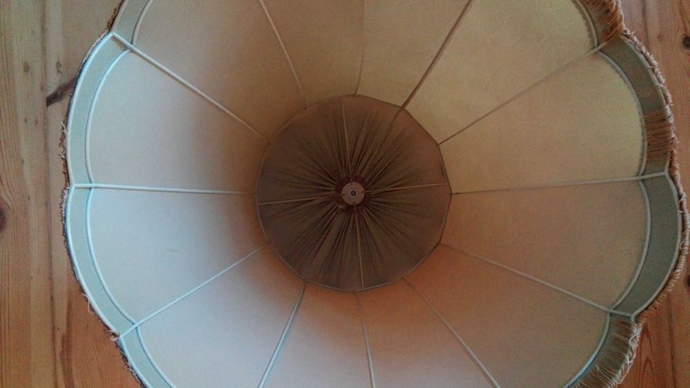 Piękny stylowy abażur