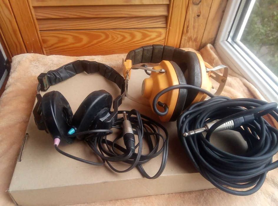 Наушники ТДС - 3 и ТДС - 16 Эхо в рабочем состоянии