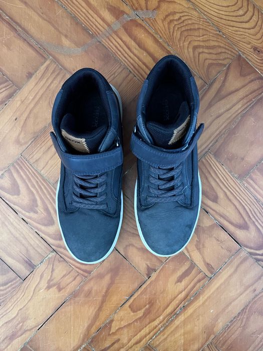 Botas Geox 38 em pele