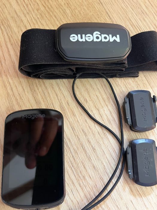 Magene c506 com sensores de cadência, velocidade e frequência cardíaca