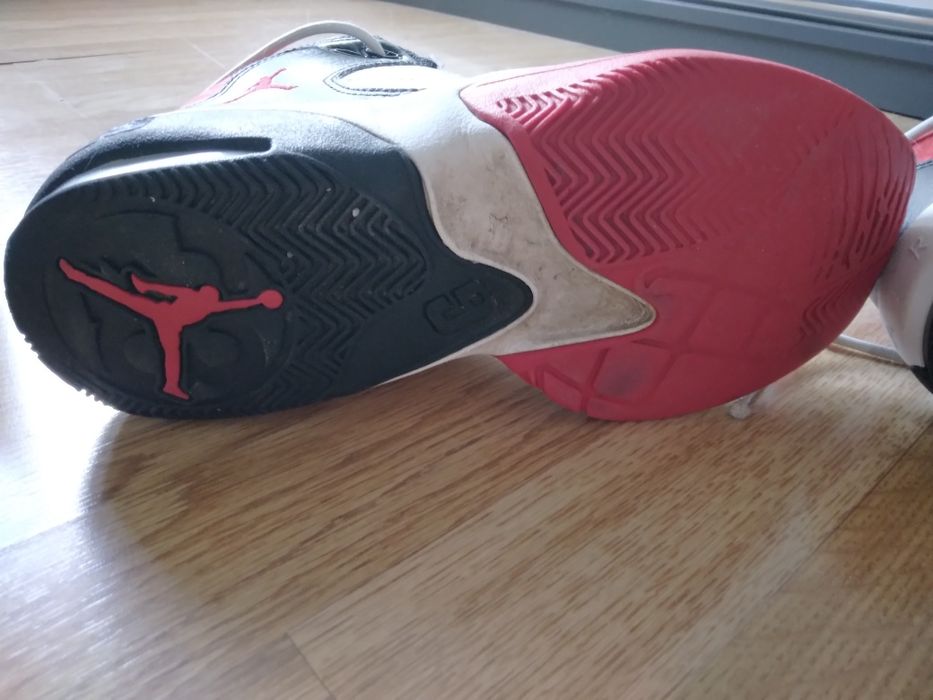 Buty JORDAN Max Aura 3