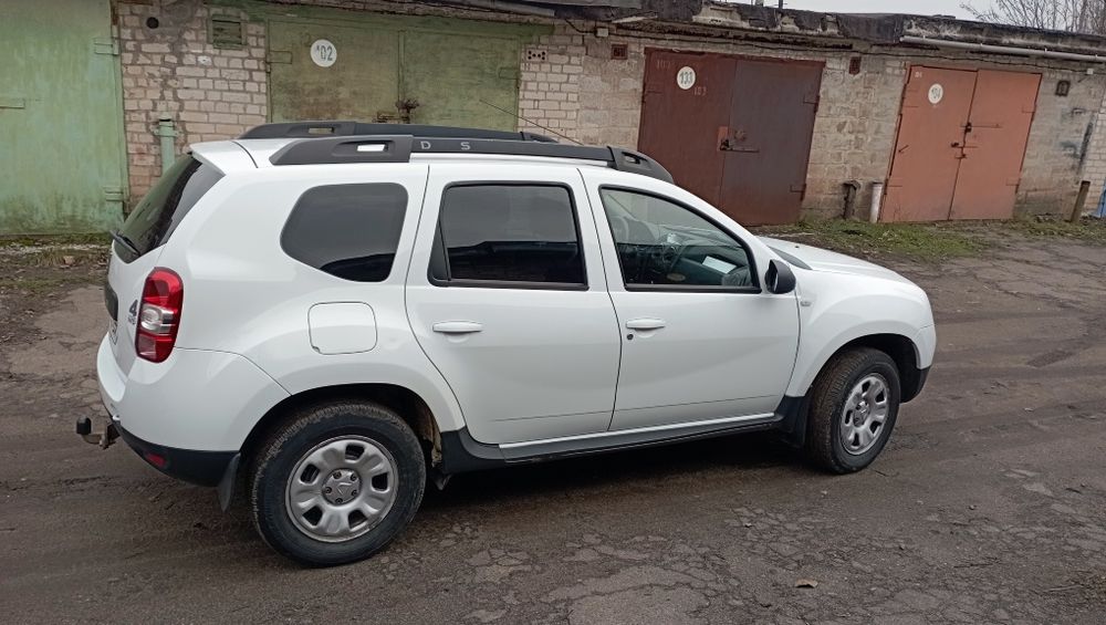 Дастер рестайл 4х4 в хорошій комплектації