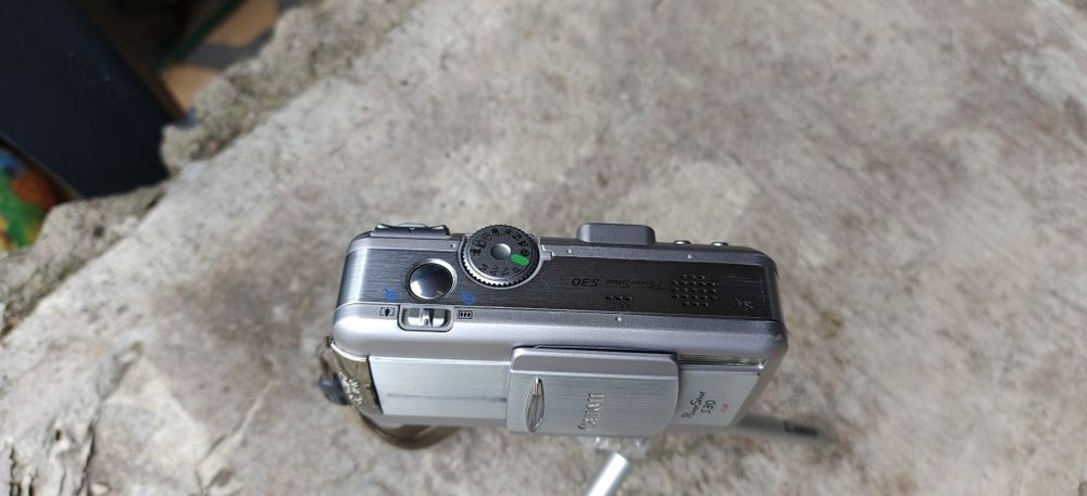 Canon PowerShot S30