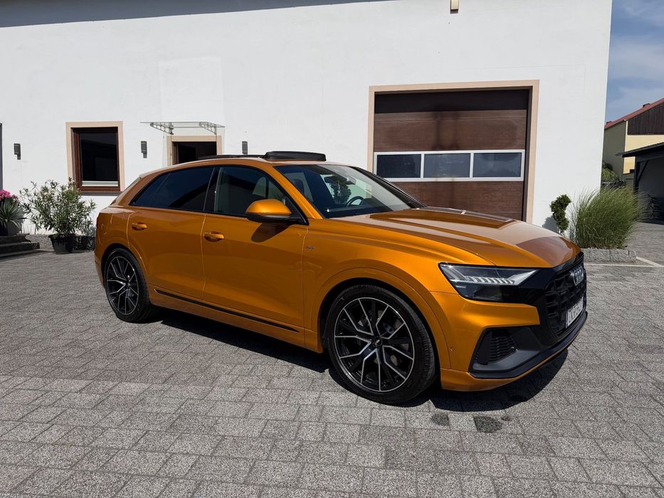 Audi Q8