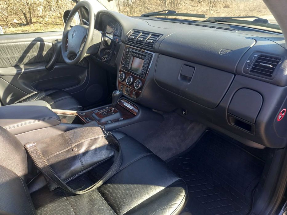 Продам Mersedes ML 2003