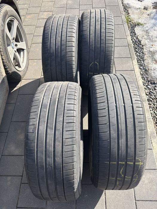 Komplet opon letnich Falken 225/55R17 ZIEX ZE320