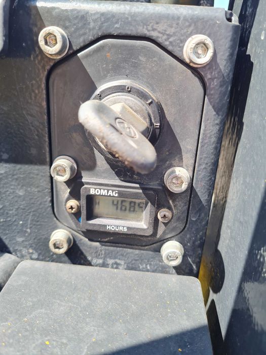 Zagęszczarka rewersyjna 245 kg BOMAG BPR 35/60D rok 2014