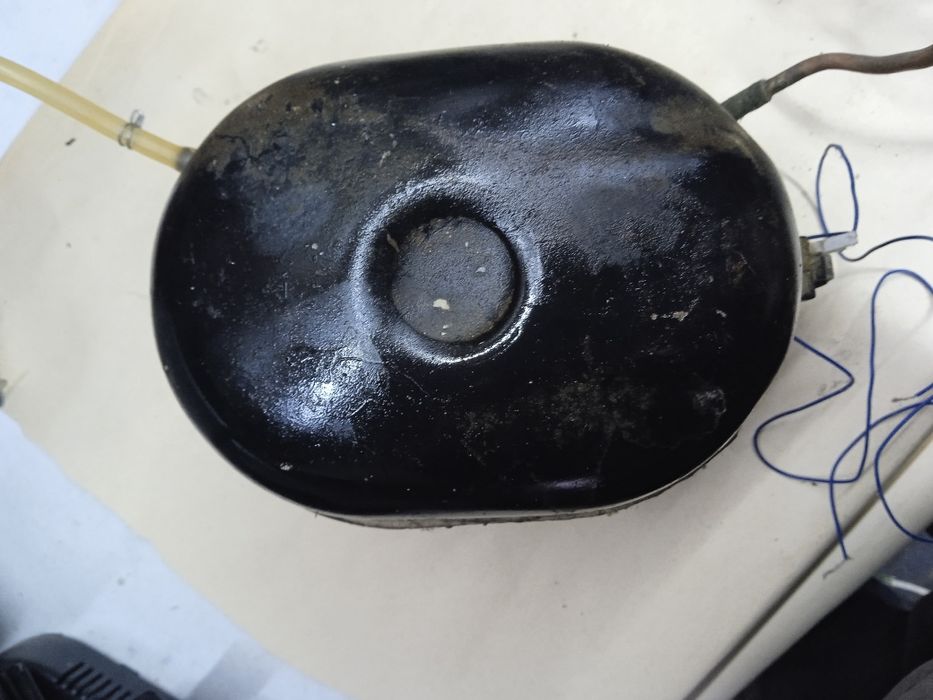 Мотори від пральної машини і від холодильника