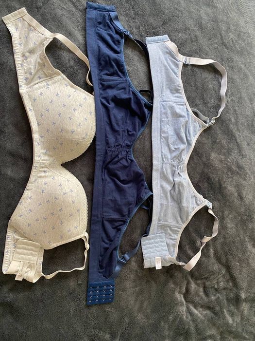 Бюстгальтери б/в пакетом