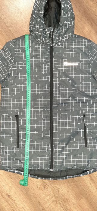 Зимняя куртка на мальчика