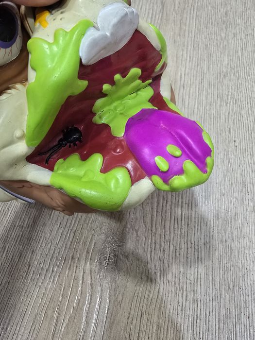 Paskudny interaktywny pies