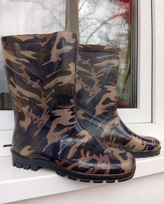 Сапоги резиновые "схід" 41 размера