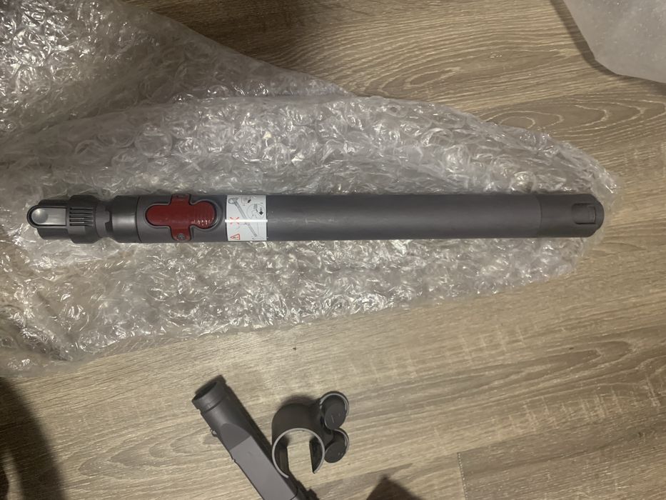 Продам пылесос Dyson !!!