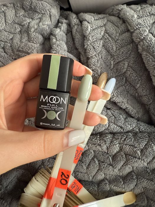 Продам багато гель лаків в наявності 23 шт