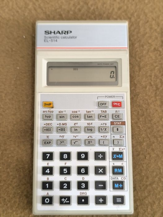 Calculadora científica Sharp EL-514.