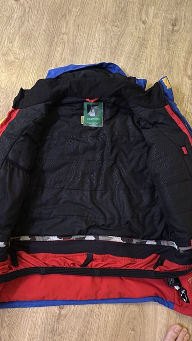 Сноубордична куртка Burton Covert