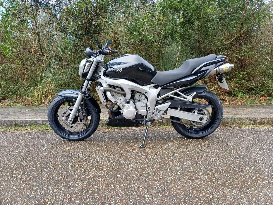 VENDO Yamaha Fz6n
