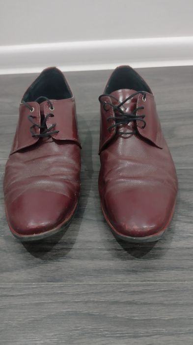 Bordowe eleganckie półbuty męskie rozmiar 40