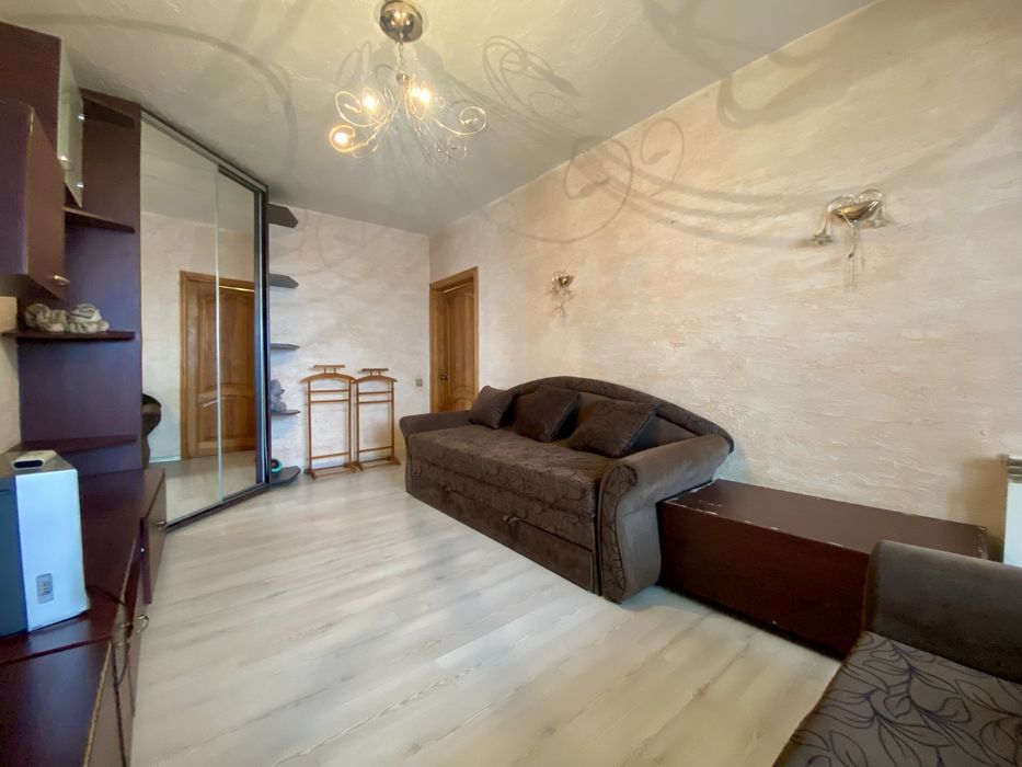 2к каартира гарний ремонт вул Закревського р-н Фестивальний