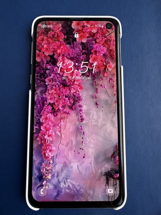 Смартфон Samsung S10e б/у