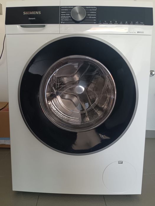 Máquina de lavar roupa Siemens