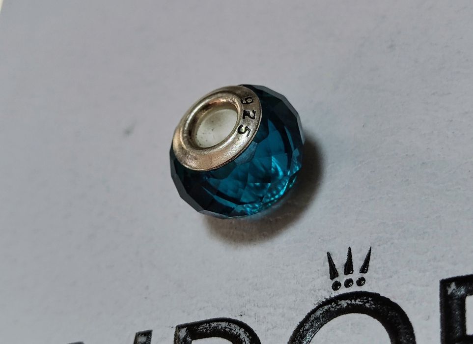 Charm's koralik szkło hartowane turkus  S925