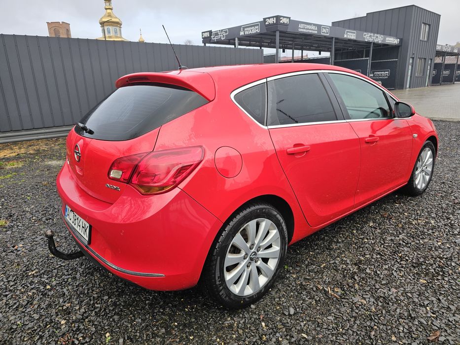 Opel Astra J 2013 1.7d