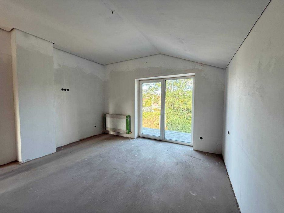 Продаж особняка у Вовчинцях