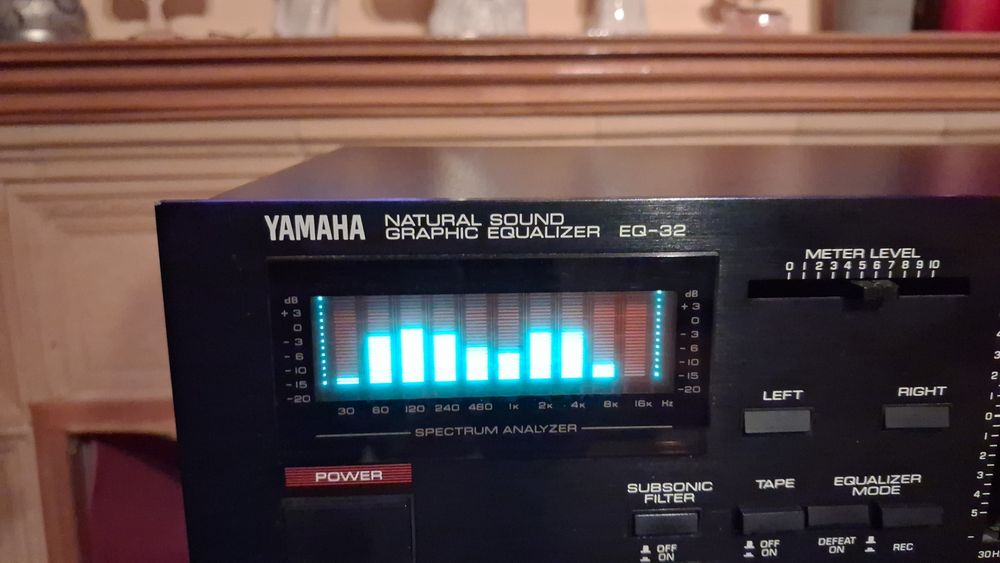 Korektor Graficzny Yamaha  EQ-32