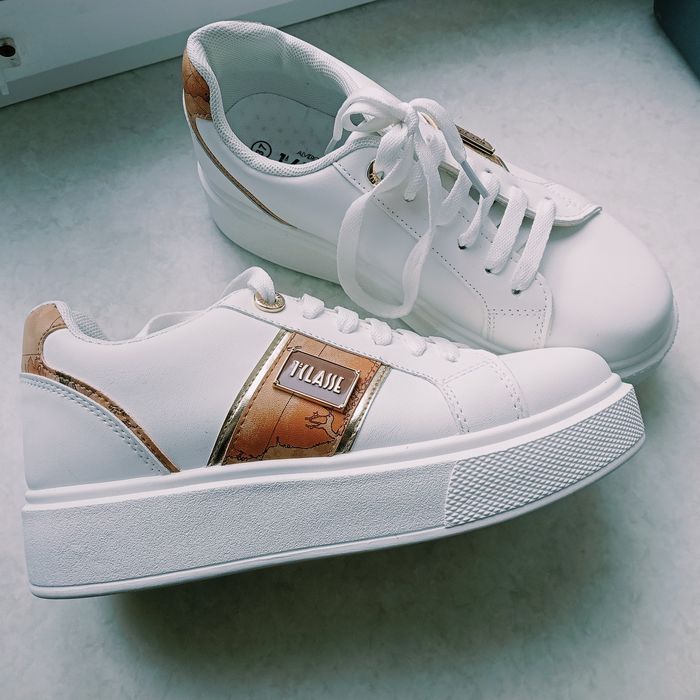 Кеди Alviero Martini 36 розміру