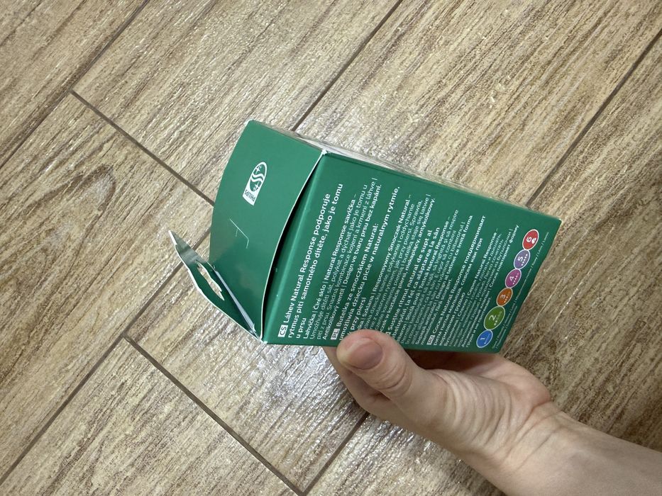 Скляна пляшечка для годування Philips AVENT Natural Природний потік 120 мл