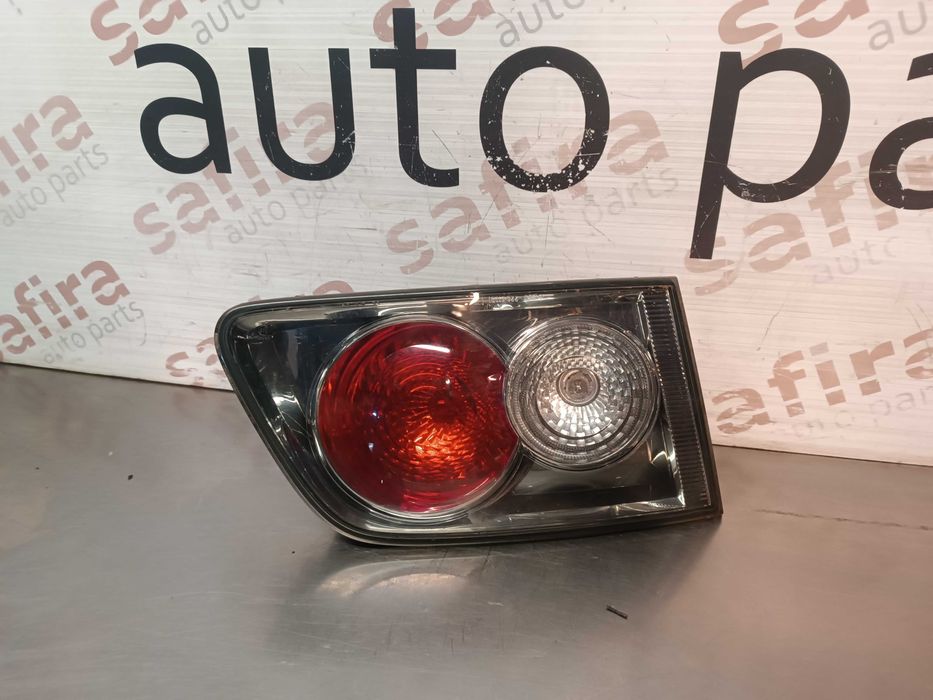 FAROLIM INTERIOR DA MALA MAZDA 6 SW - ESQUERDO 226-61981  226-61974