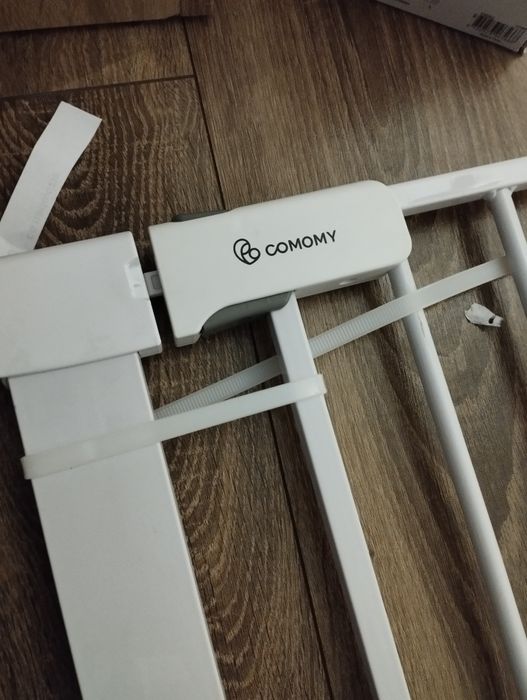 Bramka zabezpieczająca dla dzieci