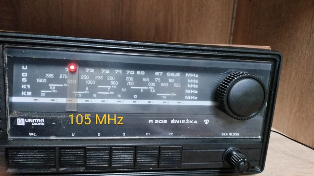 Radio Unitra śnieżka r 206 przestrojona na nowy UKF