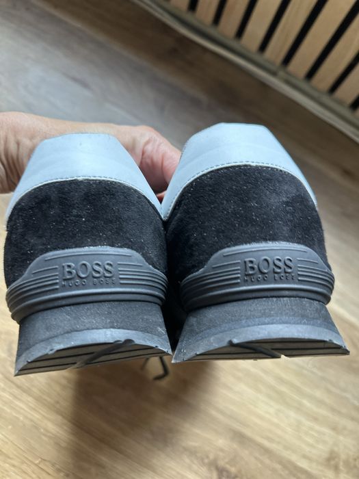 Кросівки Hugo Boss сітка р.42 на 41 -26 см нові