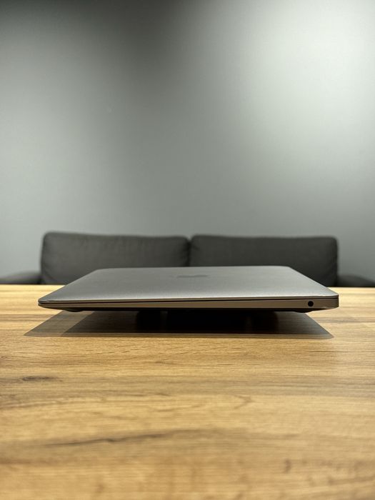 MacBook Air 13 2020 m1 16/256gb !! Гарантія від магазину !!