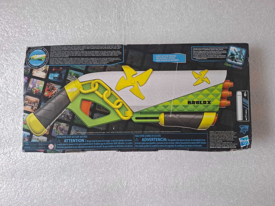 Бластер Nerf Roblox.