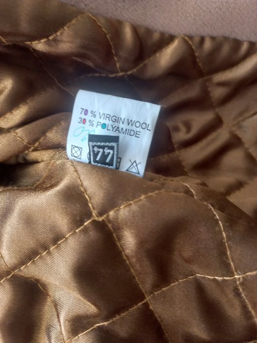 Пальто зимове,тепле,хто купить не пошкодує