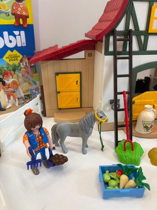 Playmobil 6927 Stadnina kucyków 2/3