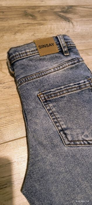 Jeansy dla chłopca 128 Sinsay, nowe